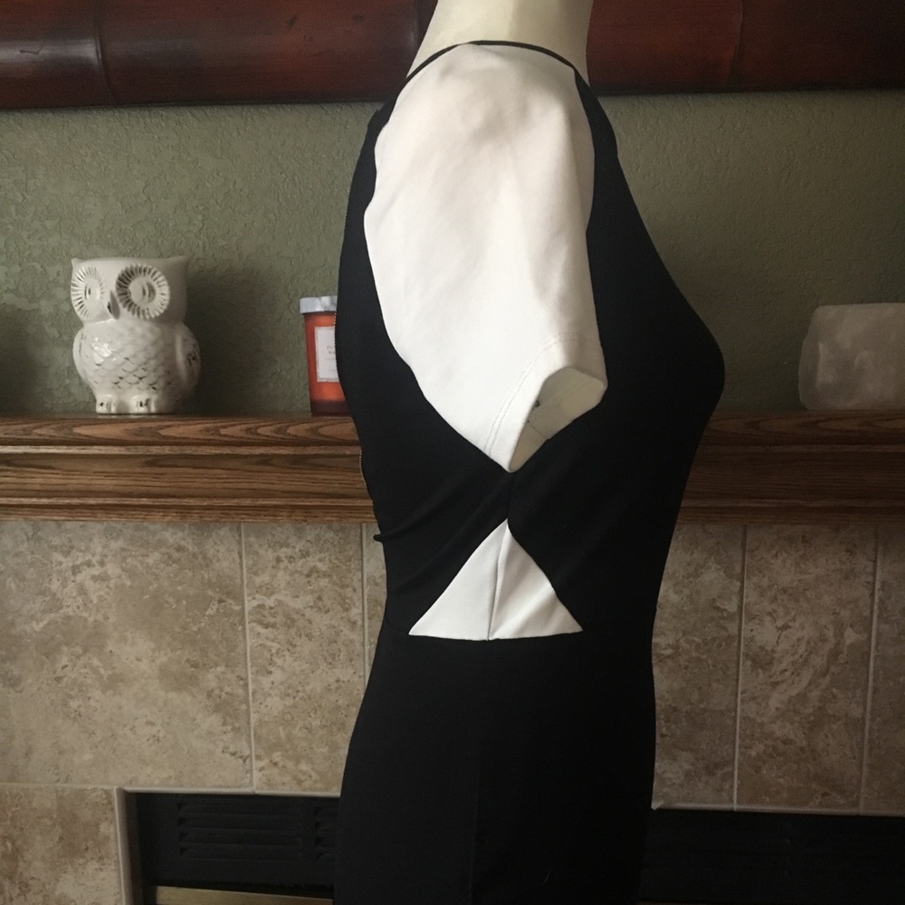 Beautiful black and White drees Lulus. - Picture 2 of 8